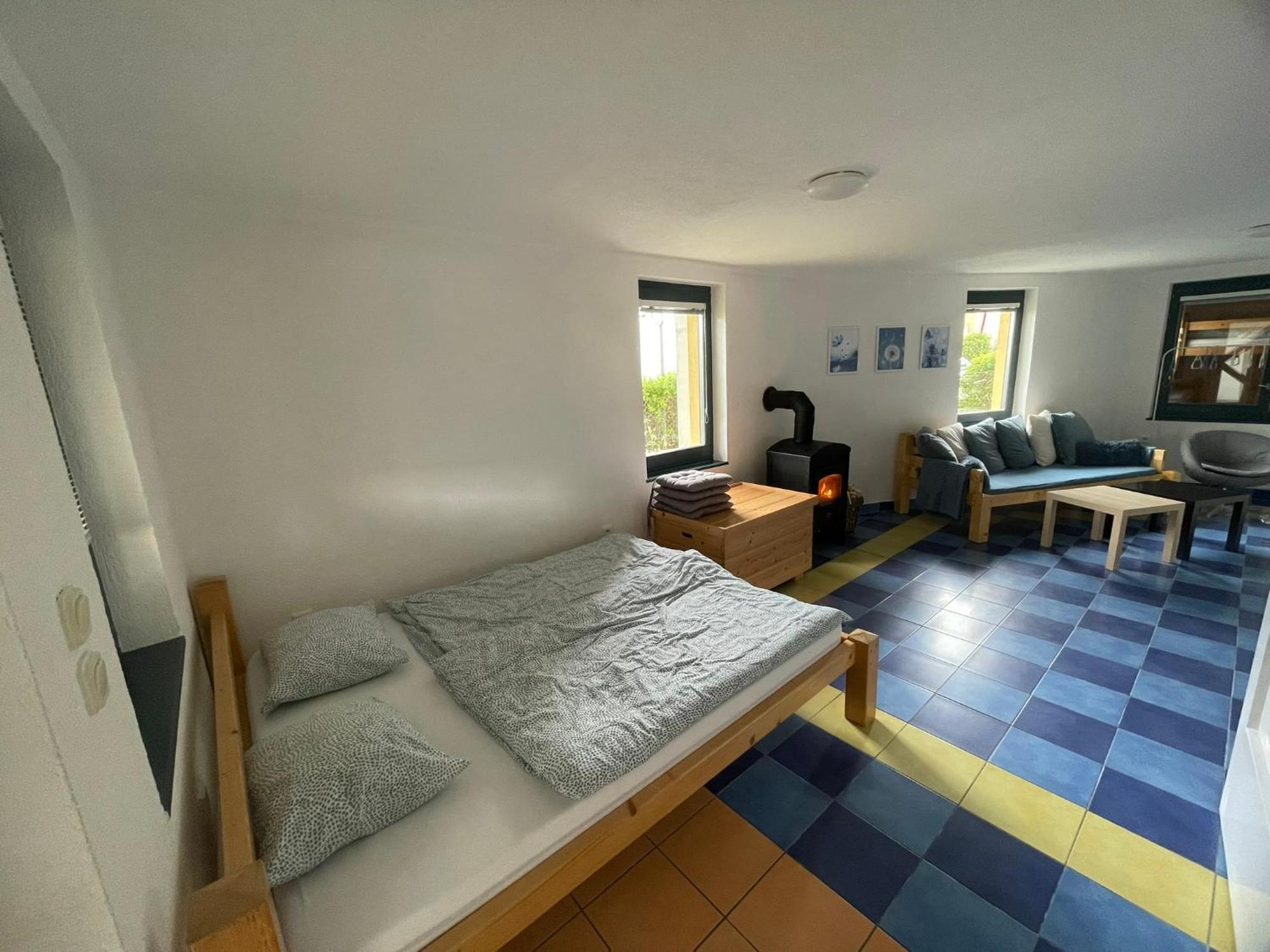 Ubytovani Okruzni 396 Sezimovo Usti Exteriör bild